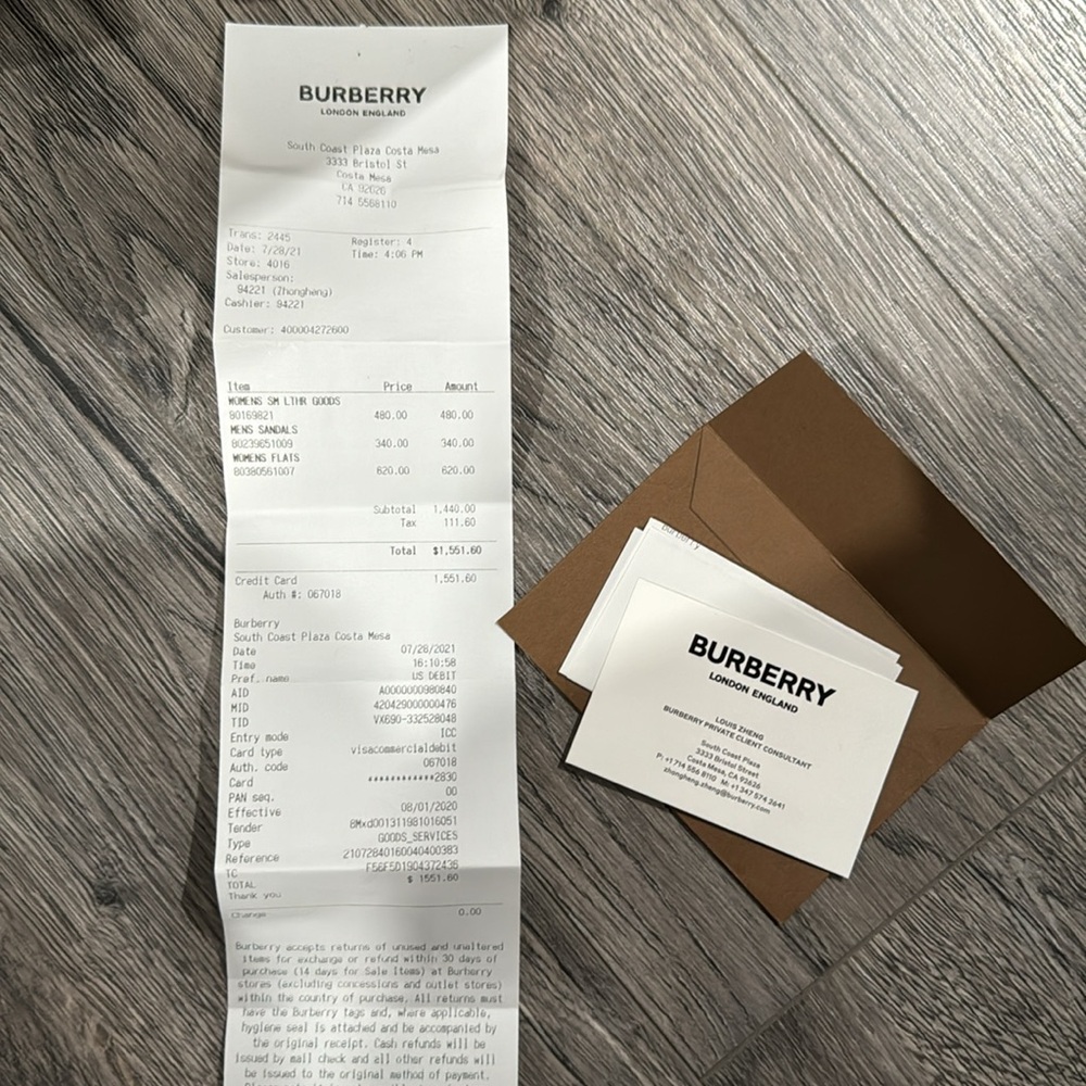 Burberry Logo Print Vintage Check. Size 43 $400 - Picture 4 of 4